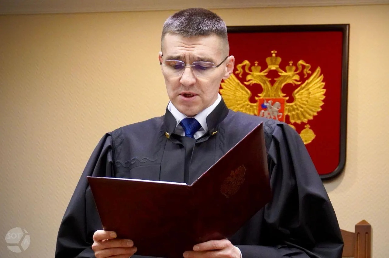 Высшая квалификационная коллегия судей единогласно поддержала кандидатуру Нефедова; окончательное назначение будет решать Совет Федерации. Нефедов известен рядом решений о признании экстремистскими и террористическими организаций и движений.
