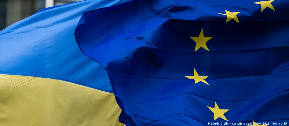 Совет ЕС одобрил подписание соглашения о присоединении к Специальному трибуналу Совета Европы, который будет добиваться уголовного преследования высших российских руководителей за военную агрессию против Украины. Юрисдикция трибунала распространится также на Белоруссию и КНДР; Нидерланды готовы принять суд, ЕС выделил первые 10 млн евро на его работу.