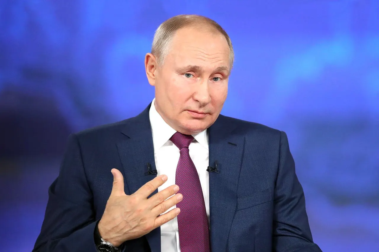 Президент распорядился, чтобы правительство Санкт‑Петербурга совместно с Российским военно‑историческим обществом установило памятник первому генерал‑губернатору города Александру Меншикову до 20 сентября 2027 года.