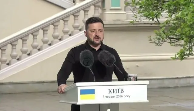 Президент Украины заявил о готовности начать непосредственные переговоры с Владимиром Путиным, отметил затянувшееся посредничество США и предупредил о наращивании ответных ударов в случае атак по украинским территориям.
