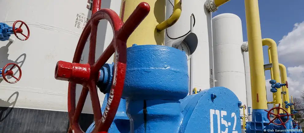 Украина не продлила контракт с Газпромом, и через её территорию остановлен транзит российского газа — сильнее всего пострадала Молдова, другие страны перенастроили поставки.