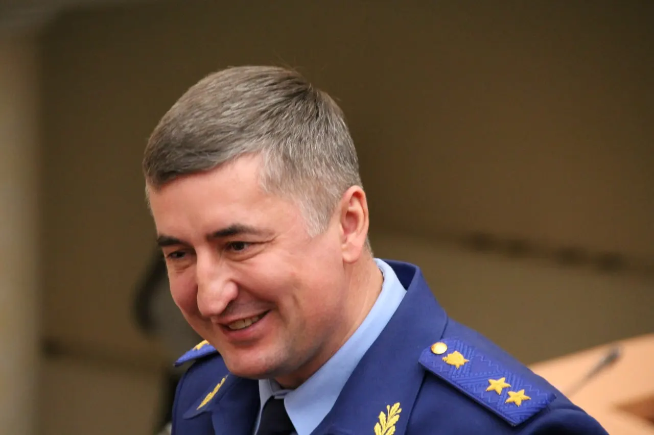 Президент подписал указ: бывший прокурор Саратовской области Сергей Филипенко назначен прокурором Воронежской области на пятилетний срок; прокурором Саратовской области стал Роман Пантелеев. Указ вступил в силу 28 июня.