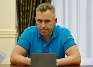 Совет Европейского союза расширил санкционный список против России: под ограничения попали свыше 80 лиц и организаций, включая Павла Астахова и генпрокурора Александра Гуцана; также затронуты журналисты и блогеры.