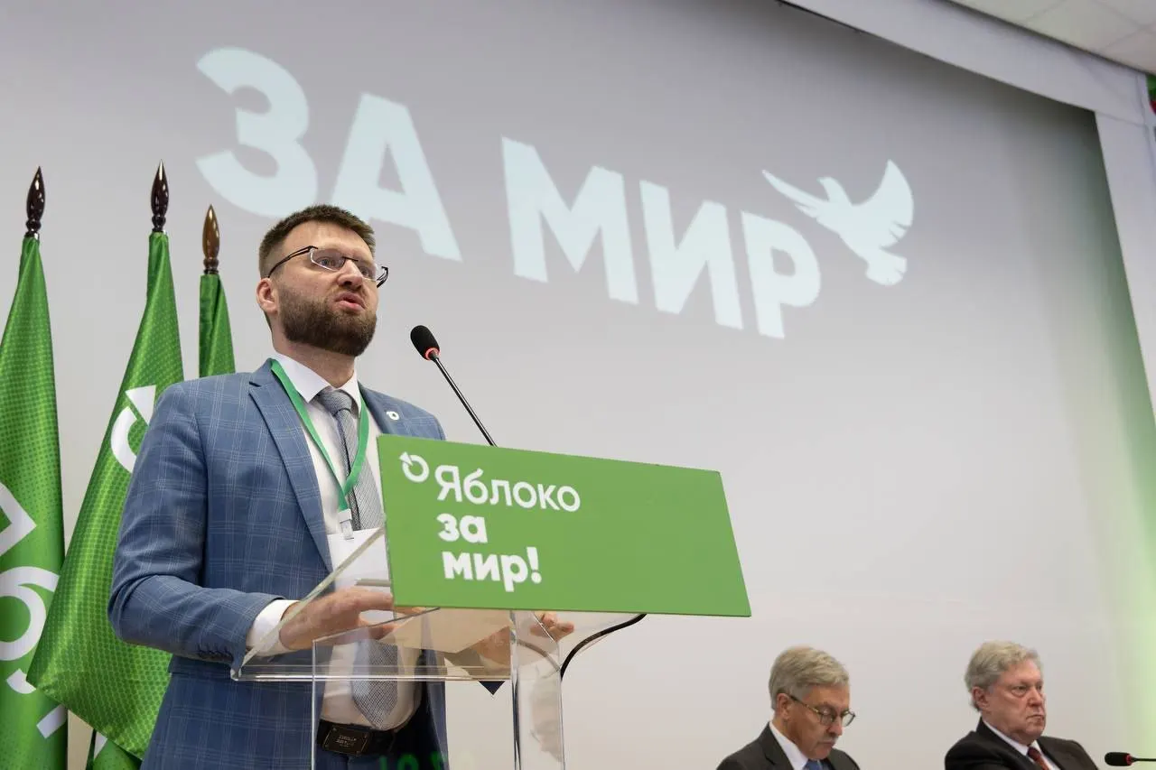 Министерство юстиции отклонило заявление Владимира Дорохова о снятии с него статуса «иноагента», сославшись на якобы политическую деятельность — в том числе поздравление от председателя партии и участие в видеоролике с бумажными самолётиками.