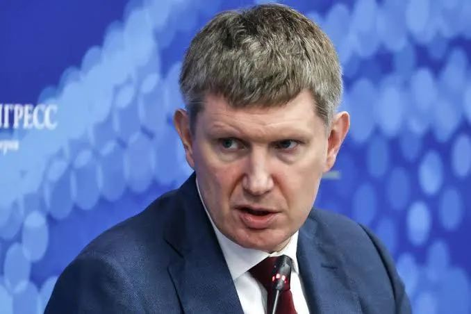 Минэкономразвития утвердило новые правила: гостиницы с более чем 50 номерами с 1 сентября 2026 года будут подтверждать личность постояльцев через национальный мессенджер при отсутствии документов.