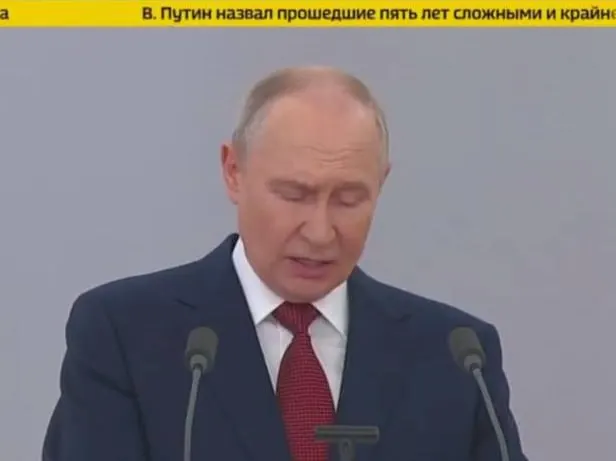 Президент провёл встречу с депутатами Государственной думы и изложил основные положения своей позиции: поддержку участников СВО, оценку работы депутатов за последние пять лет и призыв к продуктивной предвыборной работе.