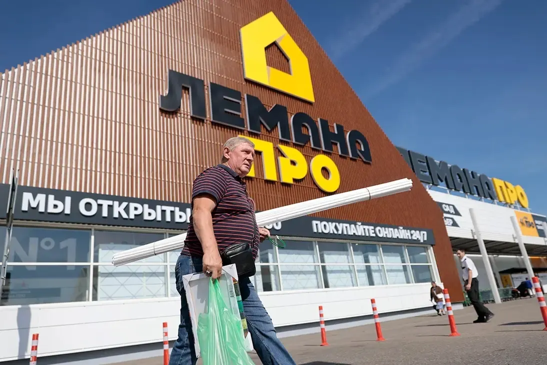 Назначение нового руководителя Ле Монлид и передача активов группы FM Logistic во временное управление сопровождаются рядом судебных и корпоративных перемен в стране.