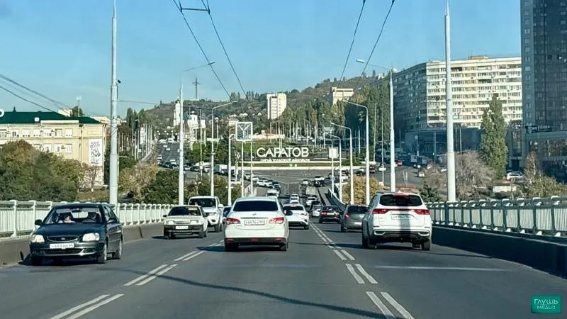 За период с 20:00 по московскому времени 7 октября до 08:00 8 октября над территориями Белгородской, Брянской, Волгоградской, Воронежской, Курской, Липецкой, Орловской, Оренбургской, Пензенской, Ростовской, Рязанской, Самарской, Саратовской, Смоленской, Тамбовской, Тульской, Ульяновской областей, Московского региона, а также Республик Башкортостан, Крым и Татарстан перехватывались и ликвидировались беспилотники; часть была сбита над акваторией Черного моря. В Рязанской области под удар попал дата-центр Яндекса — начался пожар.
